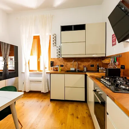 Guesthost - Modern Flat X4 Center Apartamento
