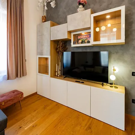 Apartment Guesthost - Modern Flat X4 Center *